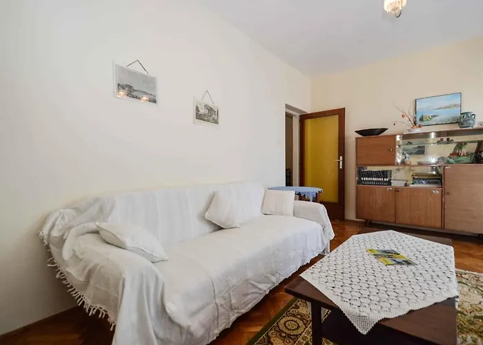 דירה In - Istrien 27825 *